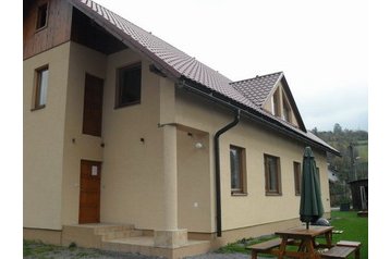 Słowacja Privát Orawski Biały Potok / Oravský Biely Potok, Zewnątrz